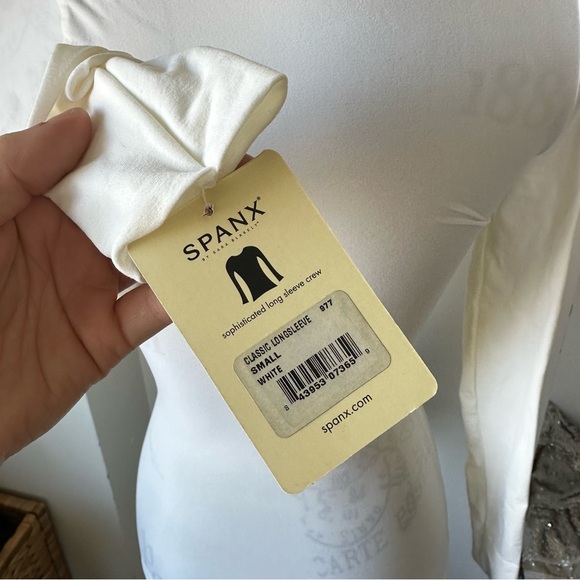 SPANX BNWT On Top and in Control Classic Long Sleeve / S - Picture 4 of 7